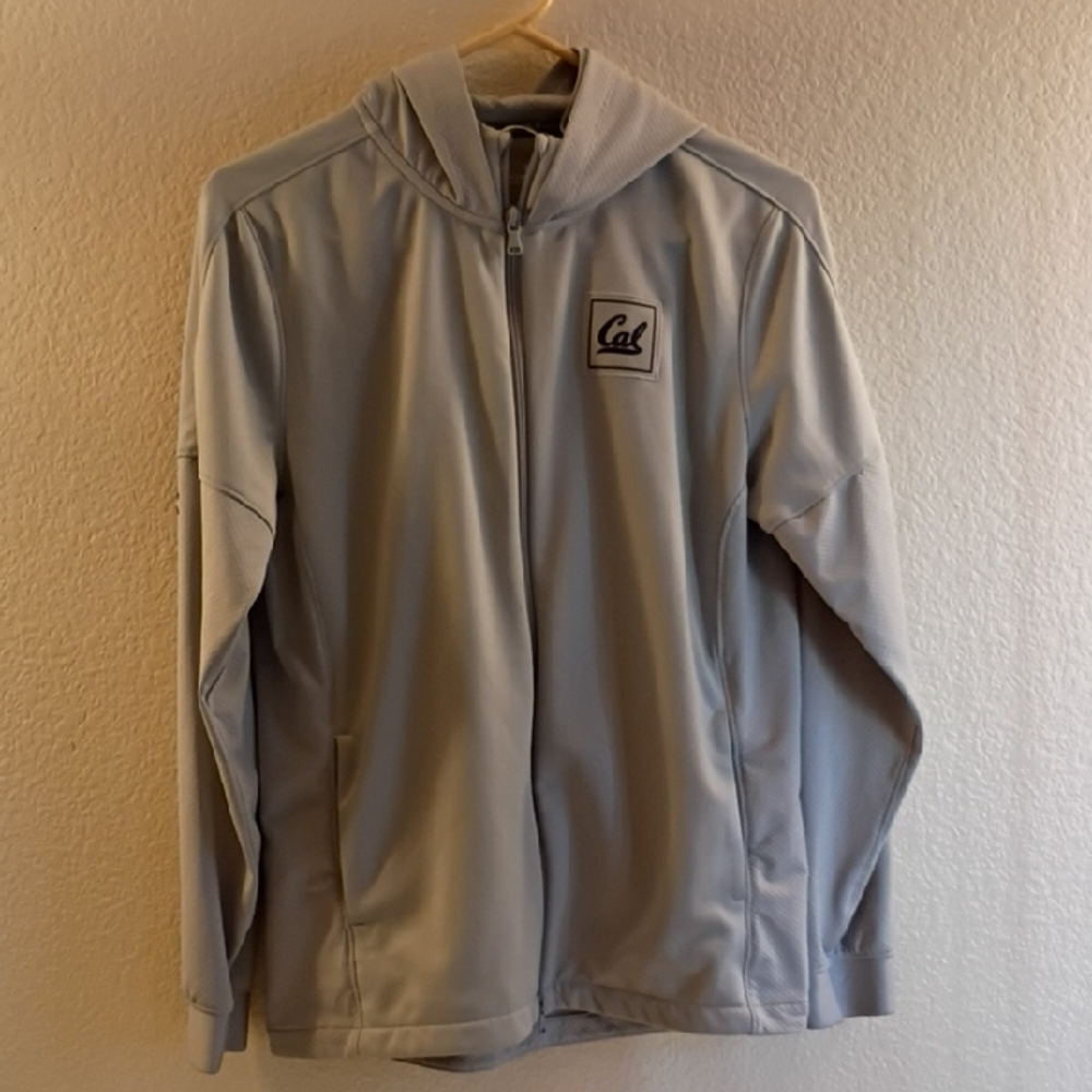 Classic Under Armour Cal Bears Light Gray Utility Jacket